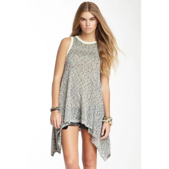 We The Free Tunic Tank Top Womens Size XS Bumble Bees Knees Sharkbite Hem Boho - Picture 1 of 14